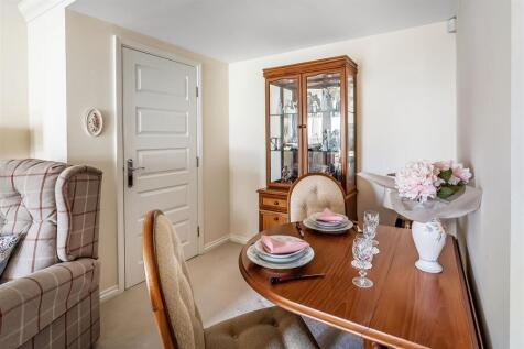 Dining area .jpg