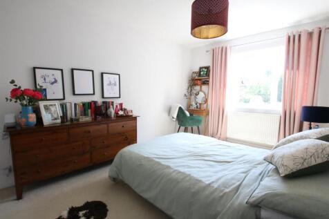 Main bedroom.JPG