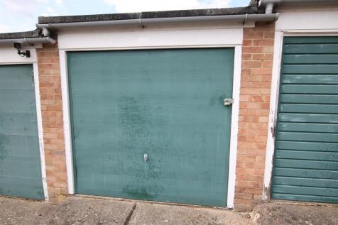 Garage.JPG