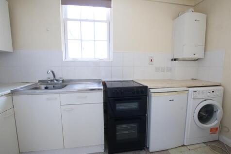 Kitchen .JPG