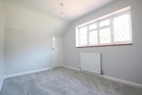 20-Daymerslea-bedroom3accept.JPG