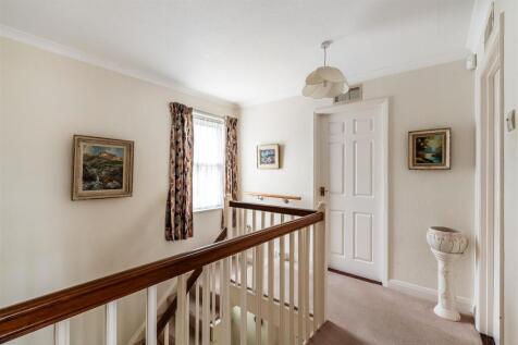 26-Badingham-Drive-21.jpg