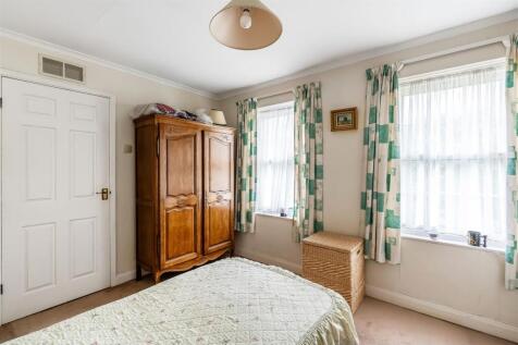 26-Badingham-Drive-20.jpg
