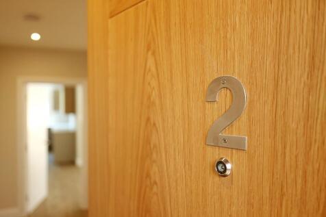 1-CobhamRd-Apt-2-Kitchen-7644.jpg