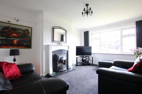 Living Room.JPG
