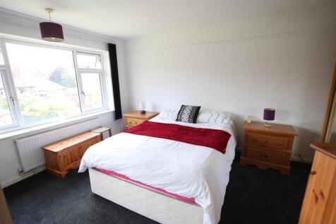 Bedroom 1.JPG