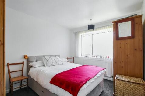 Bedroom2.JPG