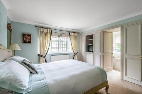 St-Marys-Cottage-21.jpg