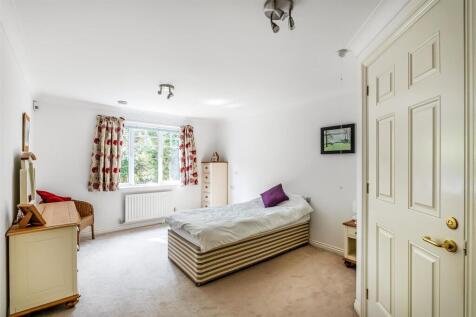 15-Harroway-Manor-1.jpg