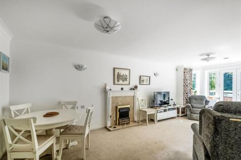 15-Harroway-Manor-7.jpg