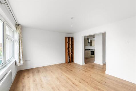 Flat-104-Windfield-10.jpg