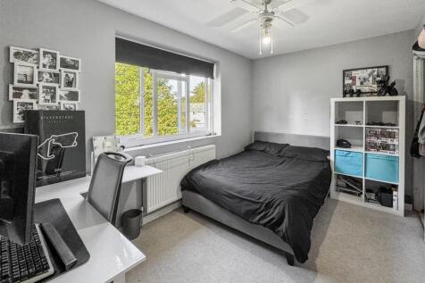 Bedroom 2.jpg