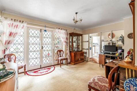 97a-Nutcroft-Grove-7.jpg