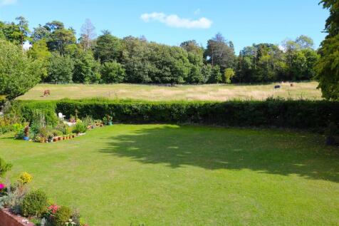 Cunliffe Close field.jpg