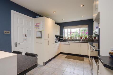 19FalconWood-2.jpg