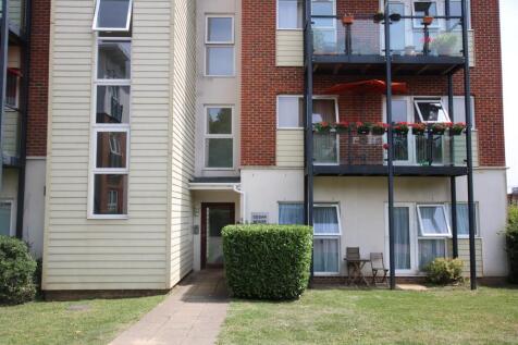 6-Cedar-House-front-June.JPG