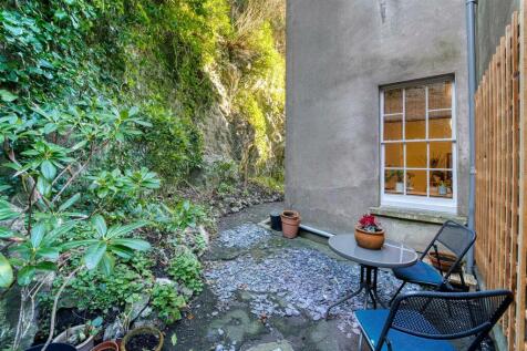 Rear Courtyard
