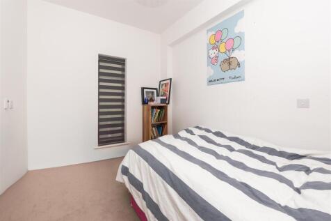 349-Electricity-House-BS1-4TB-1.jpg