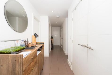349-Electricity-House-BS1-4TB-20.jpg