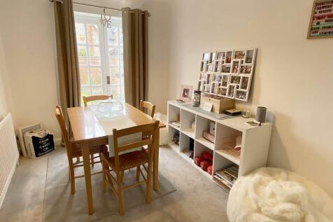 dining area.jpg