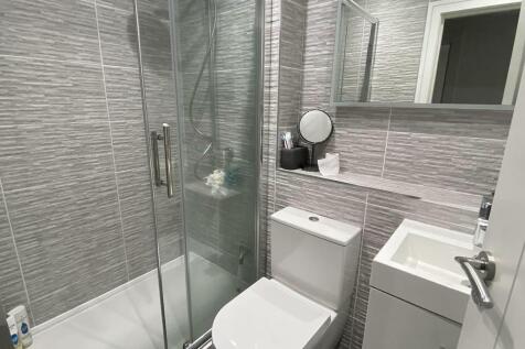 shower room.jpg