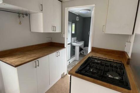 kitchen1.jpg