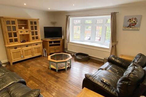 sitting room.jpg