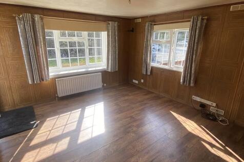 sitting room2.jog.jpg