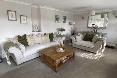 living room2.jpg
