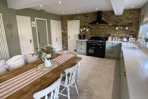 kitchen3.jpg