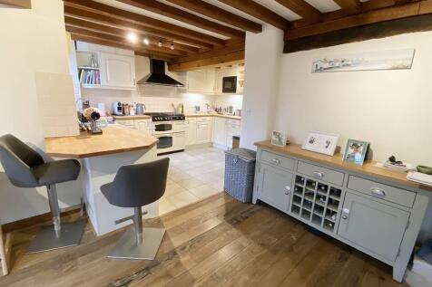 kitchen225.jpg