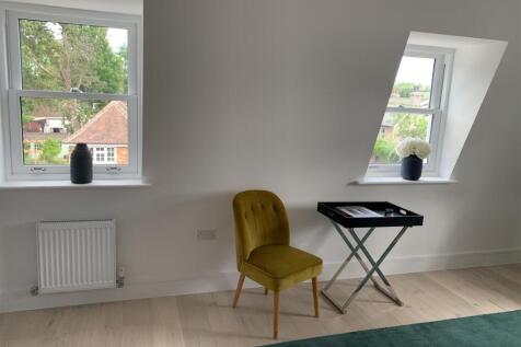 Flat 14 St Marks - Dining.jpg