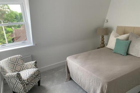 Flat 14 St Marks - Bedroom (2).jpg