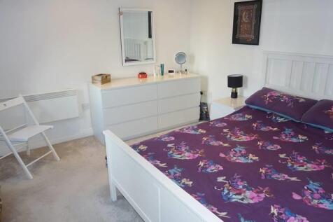 Master Bedroom.jpg