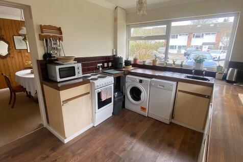 kitchen2.jpg