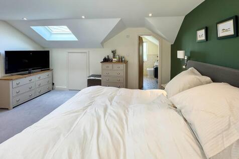 master bedroom.jpg