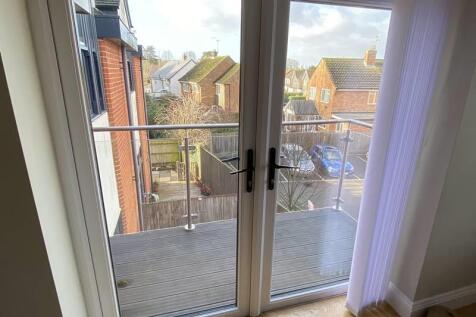 balcony.jpg