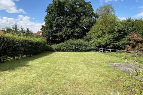 rear garden.jpg