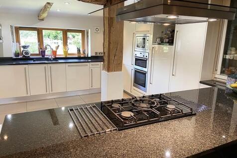 kitchen2.jpg
