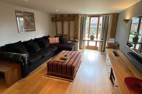sitting room.jpg