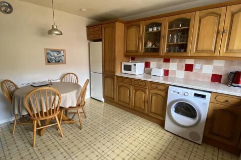 kitchen2.jpg