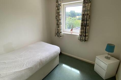 bed3.jpg