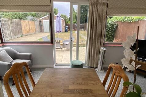 dining room.jpg