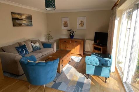 sitting room.jpg