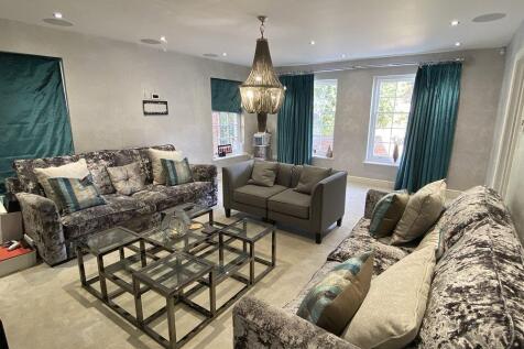 sitting room.jpg
