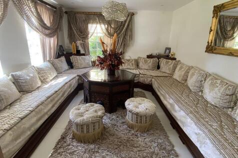 family room.jpg