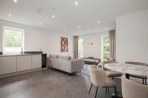 Kitchen and Lounge