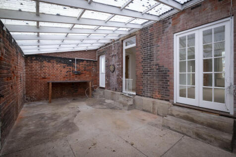 SandownRoad-14