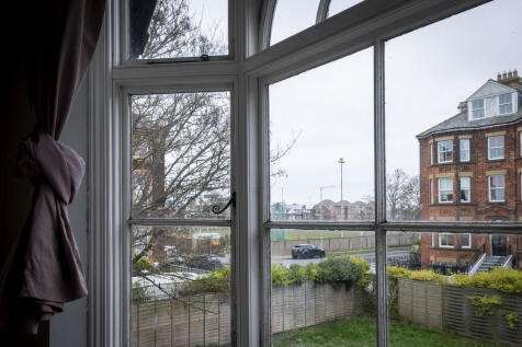 SandownRoad-25