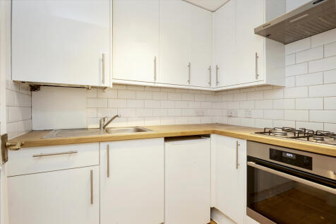 1 21 Cranes Park 304